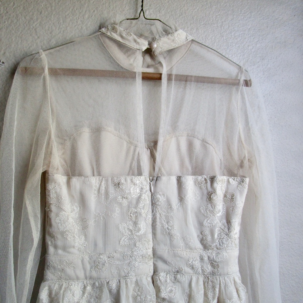Like New Ivory Lace Cottagecore Dress - Picture 2 of 7